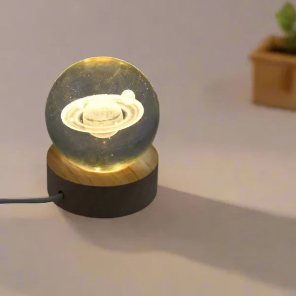 Astronaut 3D Crystal Ball Lamps With Base