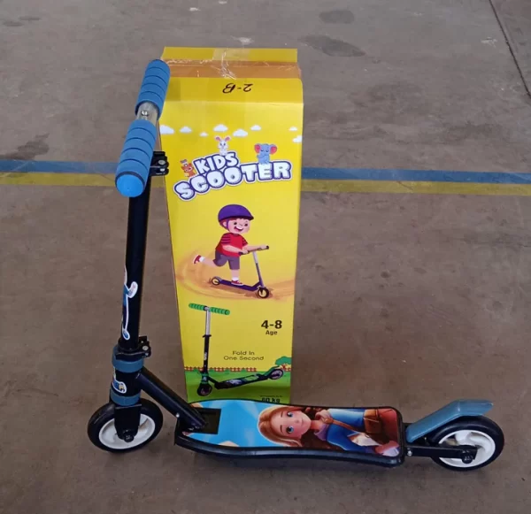 Kids Ride On Leg Push Scooter For Boys And Girls