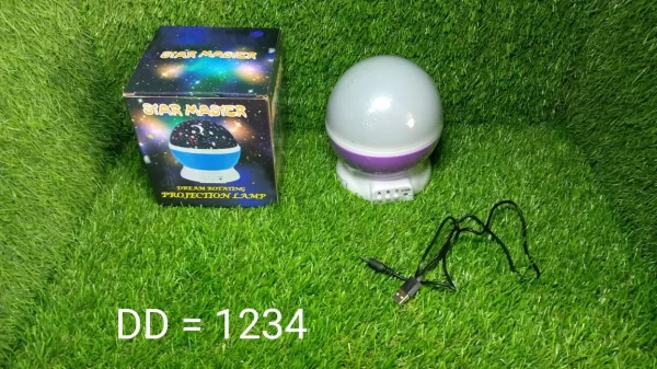 Colour Changing Star Projection Night Lamp